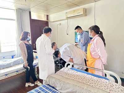 暖陽之下，康養黔行——探訪鎮寧濰舒康醫養服務中心特色護理服務